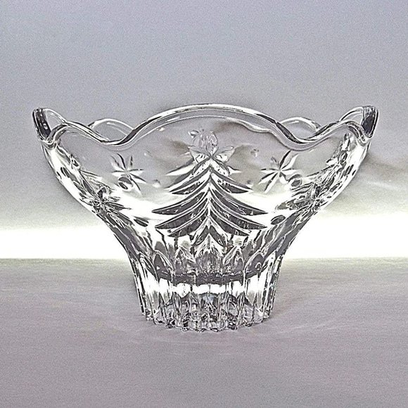 Mikasa Other - Celebrations by Mikasa  Glass Candy Footed Bowl Christmas Night
